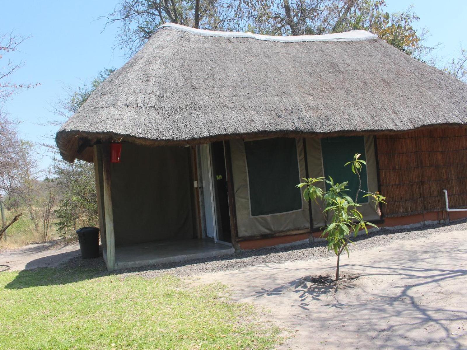 Mukolo Cabins & Camping Kongola Exterior photo
